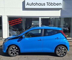 Bild des Angebotes Toyota Aygo x-play connect + Ganzjahresreifen + Garantie