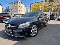 Bild des Angebotes Mercedes-Benz A 180 Urban Kamera, Sitzheizung, Me connect