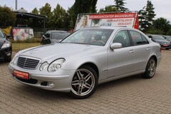 Bild des Angebotes Mercedes-Benz E 240 *PDC*NSW*SHZ*TEMPOMAT*MFL*18"LM*2-ZONEN KLIMA