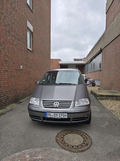 Bild des Angebotes VW Sharan 2.0 TDI DPF BlueMotion Comfortline
