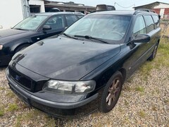 Bild des Angebotes Volvo V70 2.4 Kombi Benzin Automatik KLIMA*LEDER*TÜV