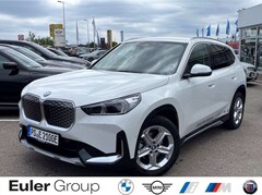 Bild des Angebotes BMW iX1 eDrive20 AHK-klappbar AHK Navi Digitales Cockpit S