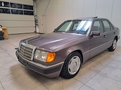 Bild des Angebotes Mercedes-Benz 250 D/ SCHIEBEDACH / AHK