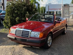 Bild des Angebotes Mercedes-Benz CE 300 CE-24V Cabrio aus 1.Hand