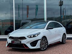 Bild des Angebotes Kia ProCeed / pro_cee'd GT T-GDI DCT*Pano*AHK*JBL*