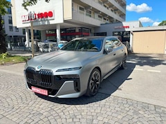 Bild des Angebotes BMW 740 Baureihe 7 Lim 740 d xDrive M Sport