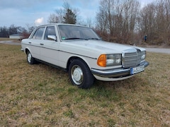 Bild des Angebotes Mercedes-Benz 280 E W123