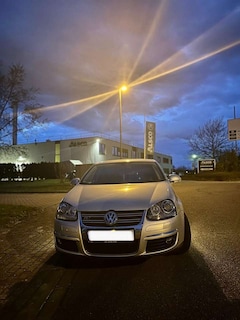 Bild des Angebotes VW Jetta 1.4 TSI DSG Highline
