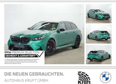 Bild des Angebotes BMW M5 Touring B&W SOUND+ICONIC GLOW+KAMERA+ACC+HUD