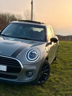 Bild des Angebotes MINI Cooper Aut. 60 Years Chili