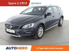 Bild des Angebotes Volvo V60 Cross Country 2.4 D4 Summum AWD Aut.*NAVI*BI-XENON*TEMPO*PDC*SHZ