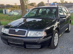 Bild des Angebotes Skoda Octavia Octavia 1.6 Combi Selection