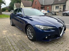 Bild des Angebotes Alfa Romeo Giulia 2,2 d /1.HD/AHK/PDC/T.LEDER/SCHIEBEDAC