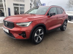 Bild des Angebotes Volvo XC40 B3 Plus Dark Panoramadach