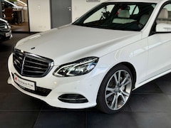 Bild des Angebotes Mercedes-Benz E 400 V6 CGI Elegance*Traumhaft*Kamera*H&K*Nappa