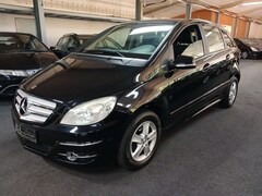 Bild des Angebotes Mercedes-Benz B 170 SPORTPAKET NAVI TUV 6/2027
