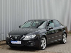 Bild des Angebotes SEAT Exeo Lim. Sport-1. Hand-Klima-Xenon-Navi-PDC-Alu