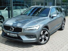 Bild des Angebotes Volvo V60 Cross Country B4 D AWD Geartronic Pro