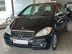 Bild des Angebotes Mercedes-Benz A 160 BlueEF*StartStop*SHZ*PDC*Nav*MB Scheckheft
