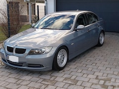 Bild des Angebotes BMW 320 320i