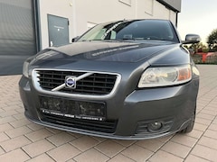 Bild des Angebotes Volvo V50 Kombi 2.0 D Momentum
