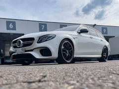 Bild des Angebotes Mercedes-Benz E 63 AMG AMG E 63 S 4Matic+ T 9G-TRONIC Garantie NP175000