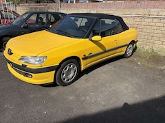 Bild des Angebotes Peugeot 306 Cabriolet 1.6 Saint Tropez