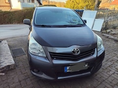 Bild des Angebotes Toyota Verso Verso 2.2 D-4D Automatik Life