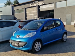 Bild des Angebotes Peugeot 107 70 Petit Filou/2.Ha/TüvNeu/