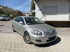 Bild des Angebotes Toyota Avensis Stufenheck Diesel 2.0 D-4D*Xenons.*Klimaauto.*SHZ*