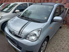 Bild des Angebotes Daihatsu Cuore 1.0 Automatic+Winterräder