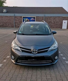 Bild des Angebotes Toyota Verso 1.6 D-4D 7-Sitzer Start/Stop Executive