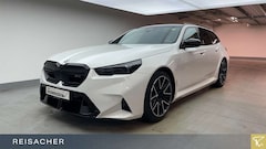 Bild des Angebotes BMW M5 A Tou AHK,DAProf,Leder,Autom,LCProf.B+W
