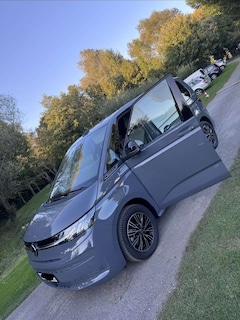 Bild des Angebotes VW T7 Multivan Goal 2.0 TDI DSG | 7-Sitzer | AHK | 1. Hand.