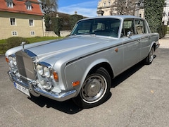 Rolls-Royce Silver Shadow