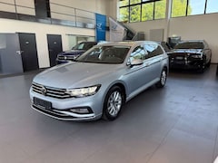 Bild des Angebotes VW Passat Variant Passat Business 2.0 TDI DSG ACC/LED/KAM/SIDE/AHK