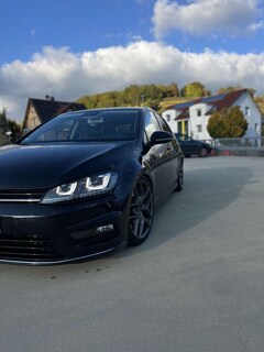 Bild des Angebotes VW Golf R Golf 7 TDI in R-Line Optik