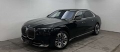 Bild des Angebotes BMW 750 750e xDrive EXECUTIVE+SKY+KRISTALL+THEATRE+B&W+