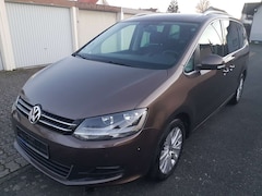 Bild des Angebotes VW Sharan Life BMT (7N1) Klimatronic, Navi, Sitzheizung, Alu