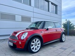 Bild des Angebotes MINI Cooper S Xenon/Alu/wenig km/top gepflegt