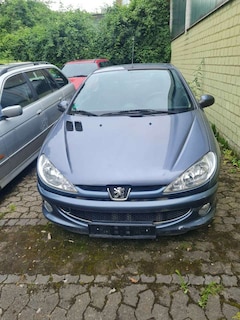 Bild des Angebotes Peugeot 206 CC Filou