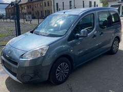 Bild des Angebotes Peugeot Partner Tepee e-HDi FAP 92 Stop