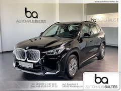 Bild des Angebotes BMW iX1 iX1 xDrive30 LED/LCPlus/Kam/Park/Multi/2ZAAC/DAB