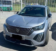 Bild des Angebotes Peugeot e-2008 Allure 54 kWh 11kWh OBC Multimedia+WäPu+PDC+