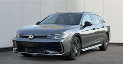 Bild des Angebotes VW Passat Variant R-Line AHK+PANO+NAVI+Head-UP+Matrix-LED+ACC 2.0...