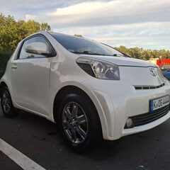 Bild des Angebotes Toyota iQ 1.0