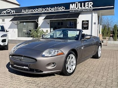 Bild des Angebotes Jaguar XK XK Cabrio 3.5 V8 "Traumzustand"+2.HAND+Alle Insp.!