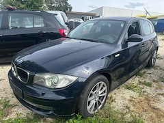 Bild des Angebotes BMW 118 118d Xenon Schiebedach