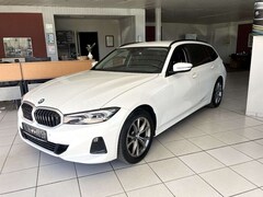 Bild des Angebotes BMW 320 i Widescrenn/HiFi/AHK/M-Shadowline/DAB/Apple