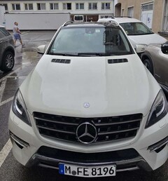 Bild des Angebotes Mercedes-Benz ML 350 BlueTEC 4MATIC 7G-TRONIC